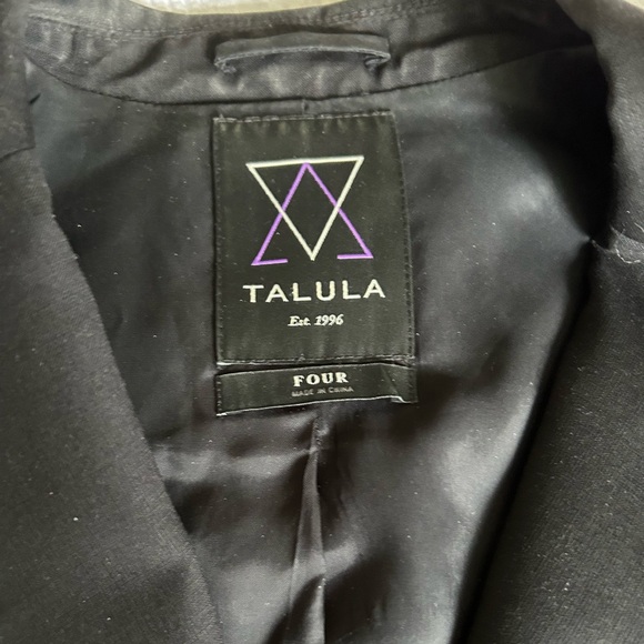 Aritzia blazer - Picture 3 of 3